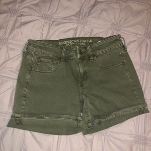 American Eagle Army green shorts
